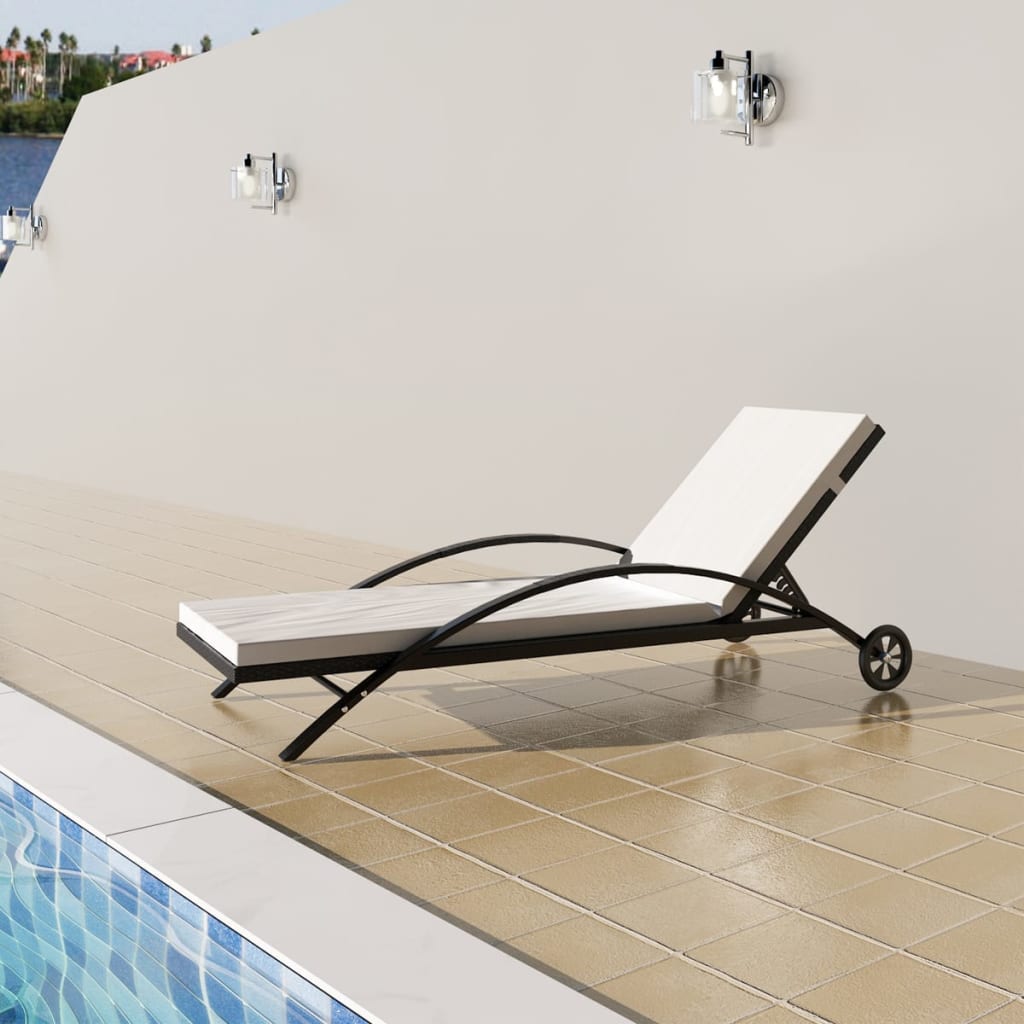 Solseng med pude og hjul Poly Rattan Sort