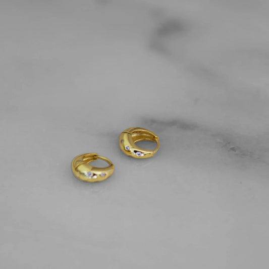 AIMEE HUGGIE HOOPS 1,2CM - Shopgalaxy