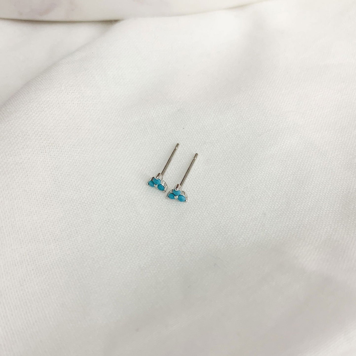 BLAKE STUDS - MULTIPLE COLORS - Shopgalaxy.ch