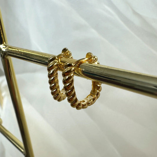 BROOKLYN TWIST HOOPS 2CM - Shopgalaxy.ch