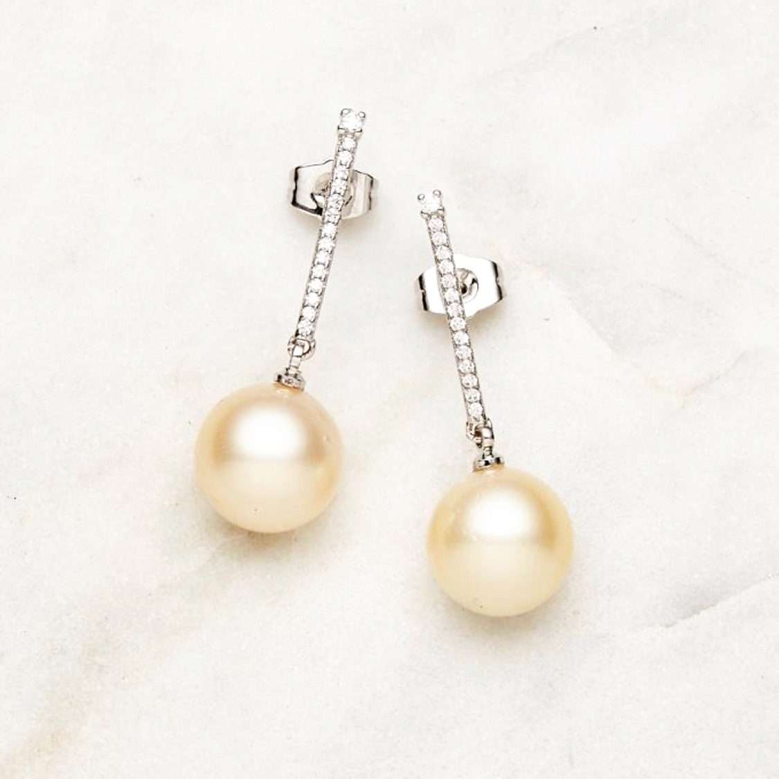 South Sea White Pearls Eastwood Dangling Earrings 12-13 mm - Shopgalaxy.ch