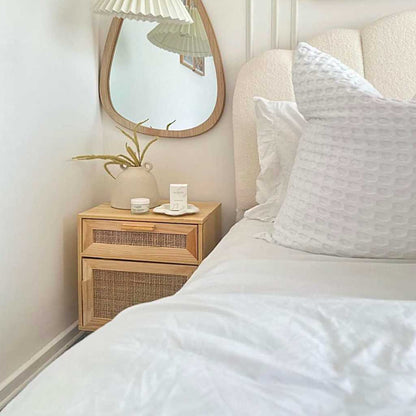 Nachttische 2 Stk. Braun Massivholz Kiefer und Natur-Rattan