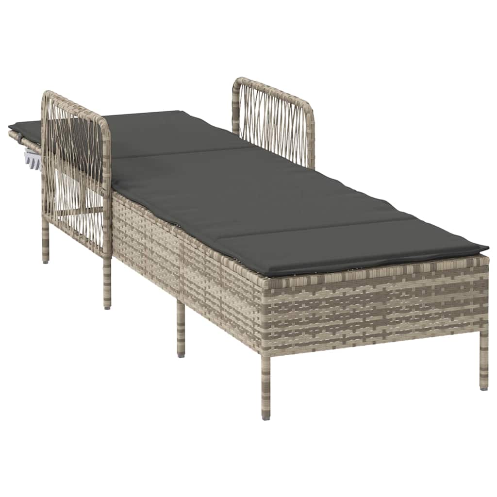 Sonnenliege mit Kissen Hellgrau 157 x 55 x 92cm Poly-Rattan