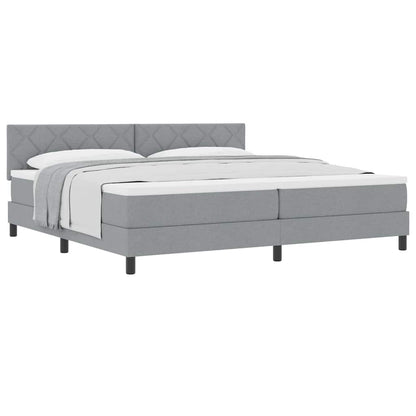 Boxspringbett mit Matratze Hellgrau 200 x 200 cm Stoff