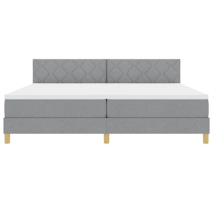 Boxspringbett mit Matratze Hellgrau 200 x 200 cm Stoff