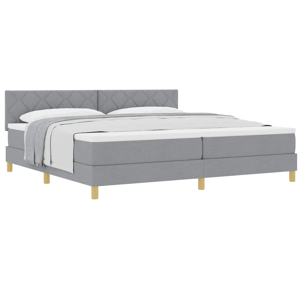 Boxspringbett mit Matratze Hellgrau 200 x 200 cm Stoff