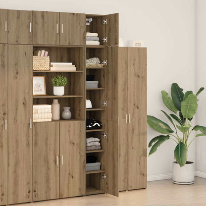 Schlanker Stauraum Schrank Eiche handwerklich