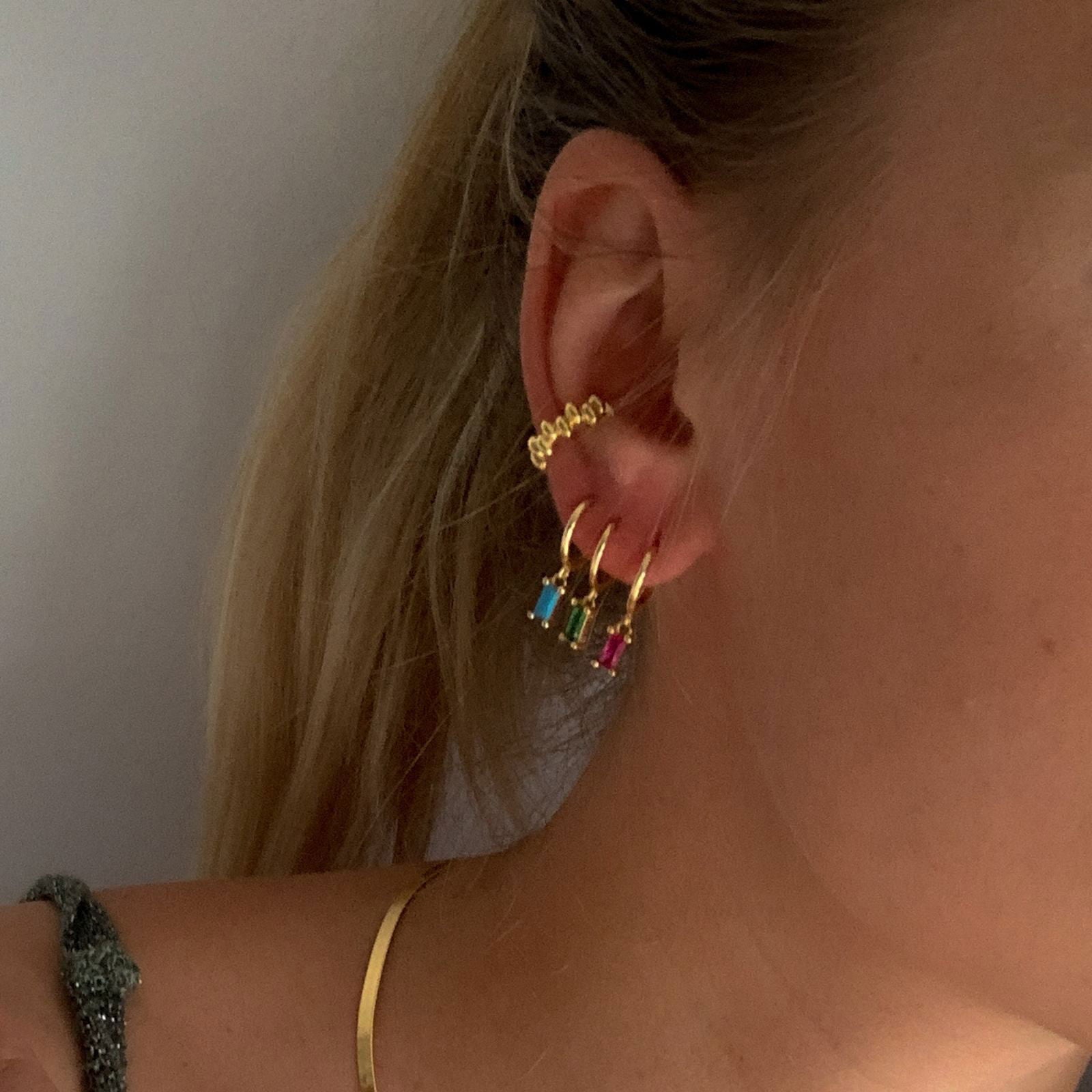 BURCU HOOPS 1,1CM - MULTIPLE COLORS - Shopgalaxy