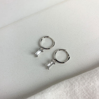 BURCU HOOPS 1,1CM - MULTIPLE COLORS - Shopgalaxy