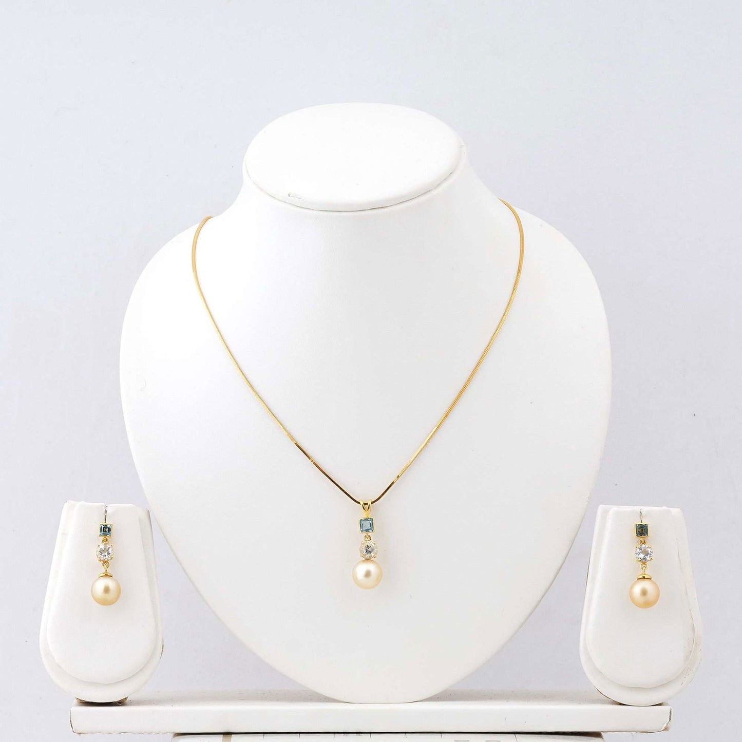 Golden South Sea Pearl with Natural Aquamarine & Blue Topaz Stones Lithgow Set 8.5 - 9.5 MM - Shopgalaxy