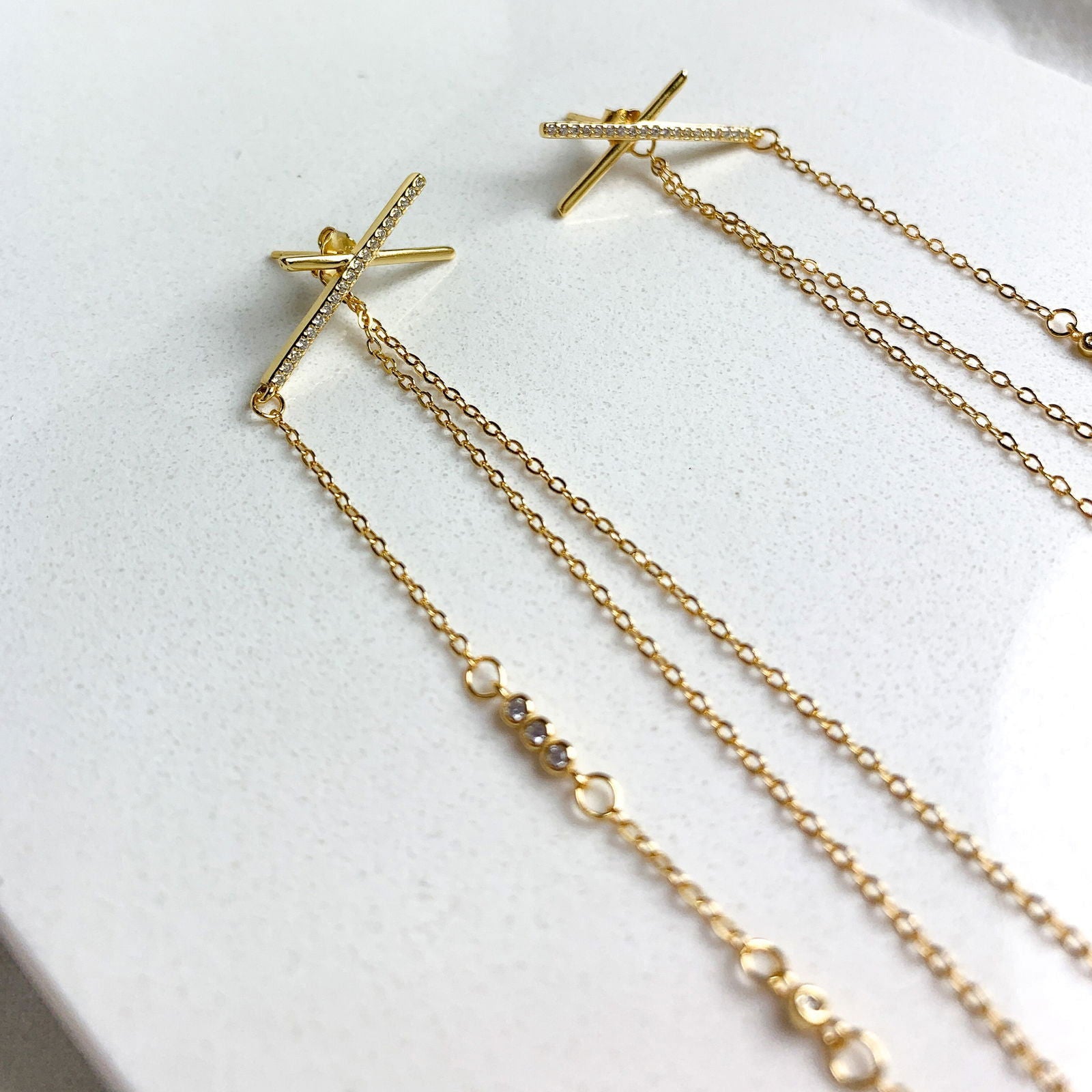 LAILA DANGLING EARRINGS - Shopgalaxy.ch
