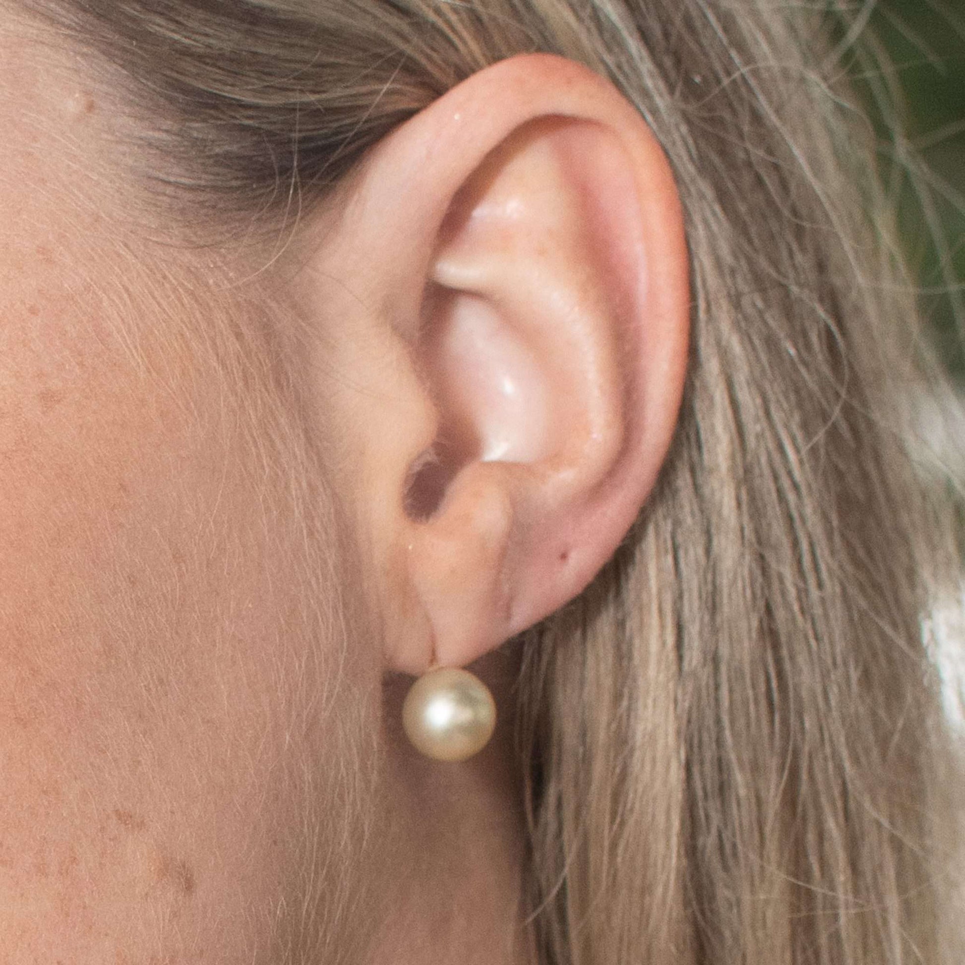South Sea Golden Pearls in 10 CT Gold Bali Stud Earrings 8.5 - 9.5 MM AA+-2